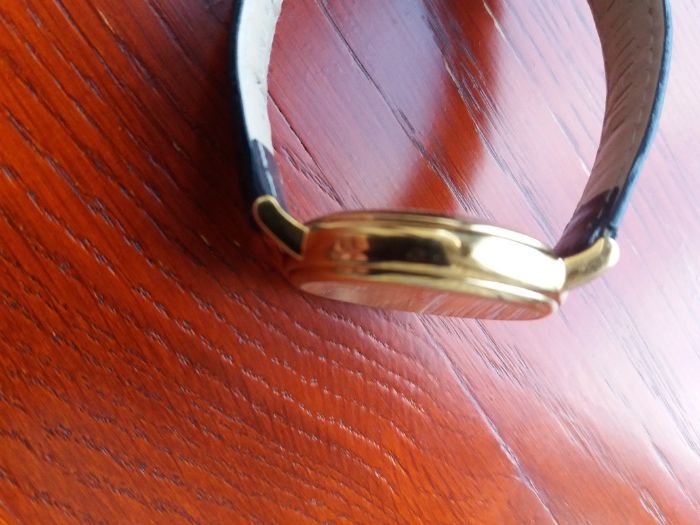 Швейцарський наручний годинник (wrist watch) Auguste Reymond