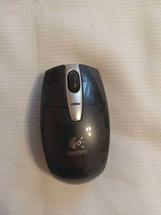 Myszka Logitech z uszkodzonym przekaźnikiem