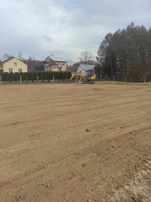 Usługi minikoparką - Wywrotką 3,5t. Utwardzanie terenu.