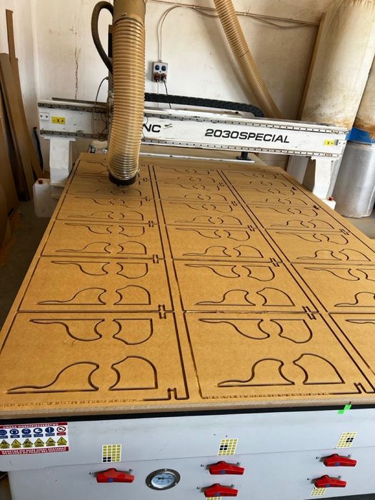 Frezowanie CNC – cięcie płyt, MDF, sklejki, pleksi – szybkie terminy