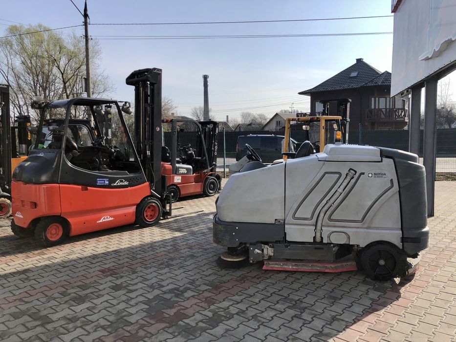 Прибиральна машина Nilfisk SC8000 ecoflex, Газ