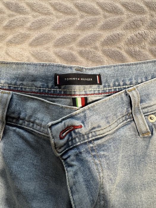 Jeansowe męskie spodenki Tommy Hilfiger