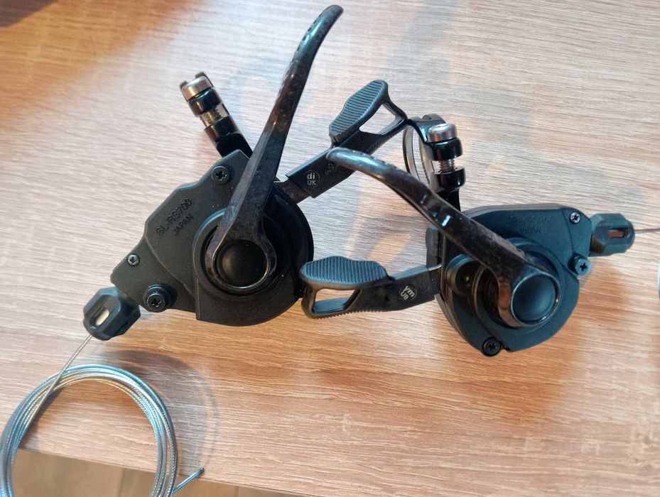 Shimano SL-RS700