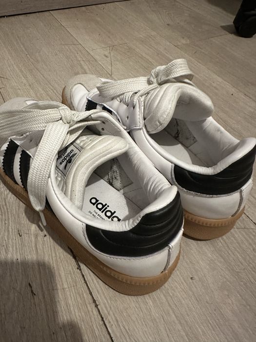 Sapatilhas adidas tam41