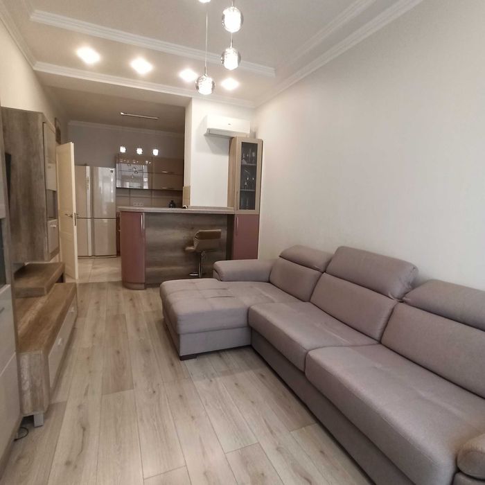 В продаже 3-х к.квартира -99.3 м2  Таирова  15 Жемчужина  Е-Видновленя