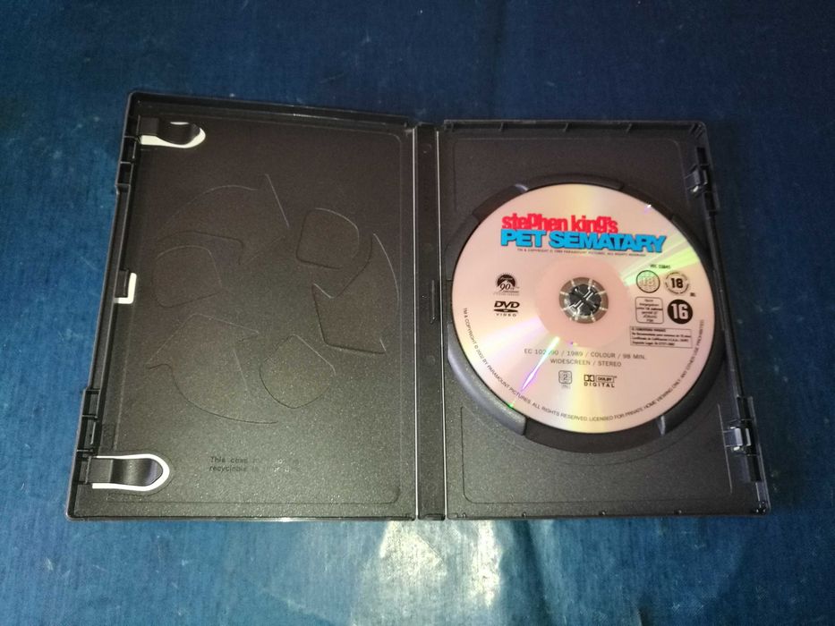 PET SEMATARY DVD (legendagem em Português)