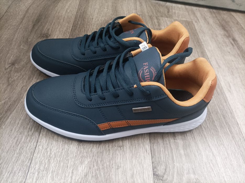 Кроссовки 42 размер