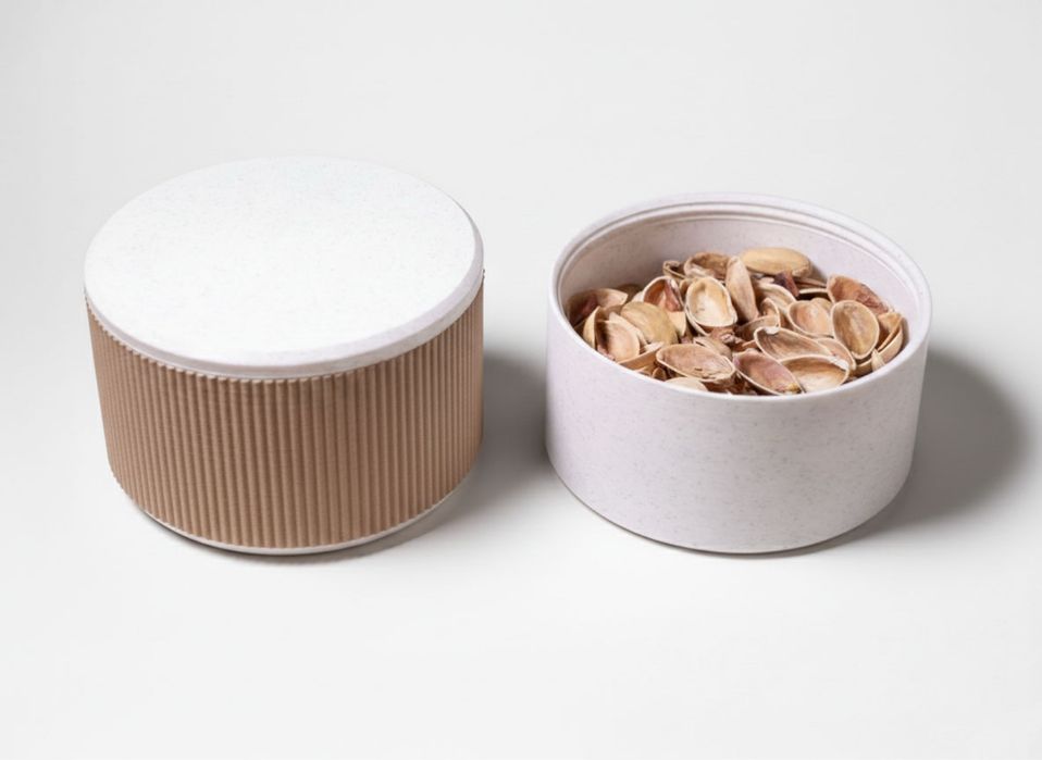Caixa para frutos sevos e lanches.