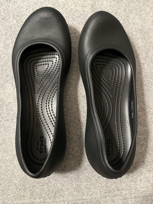 Baleriny Crocs Czarne W7 (r.37)