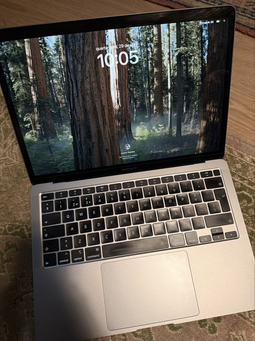 MacBook Air 13 polegadas 2020 -cinzento - como novo460150296460677121