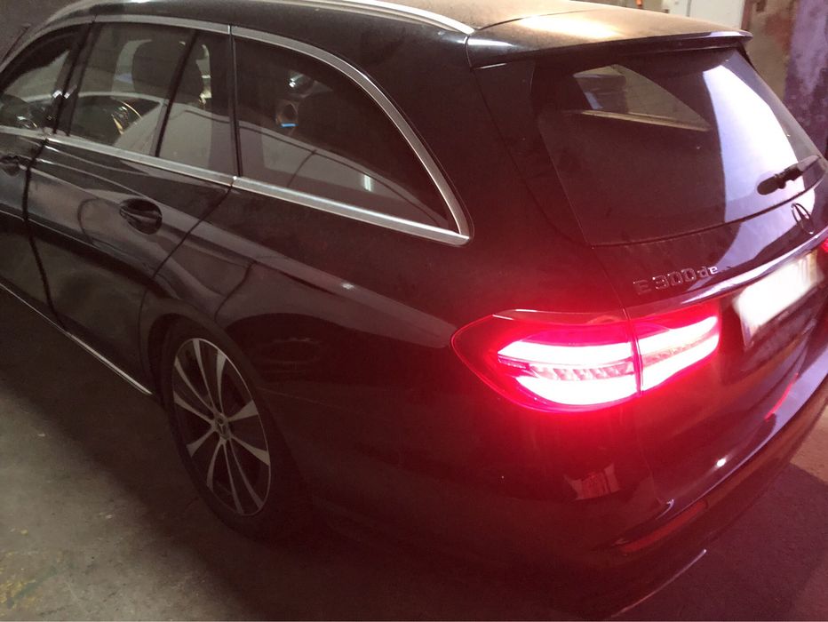 Mercedes-benz E300 de ano 2019-05