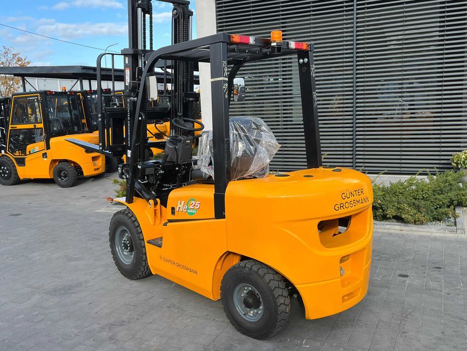 Elektryczny wózek widłowy Gunter Grossmann 2.5T 3.3M HE25 Nowy