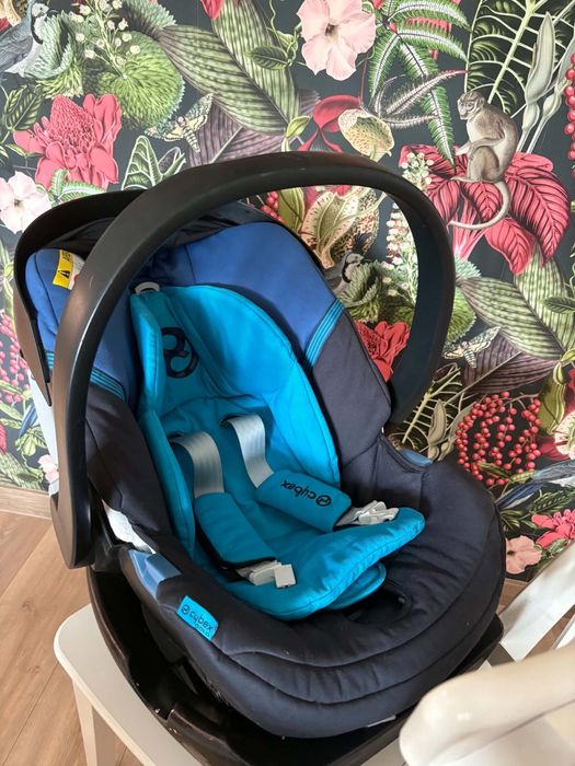 Fotelik samochodowy Cybex Anton 4 z bazą Isofix