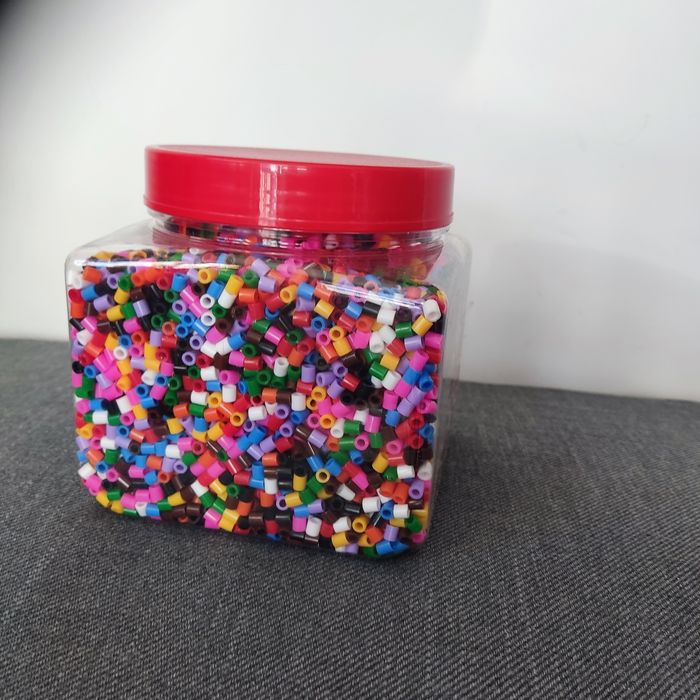 Koraliki Ikra zabawka do nawlekania