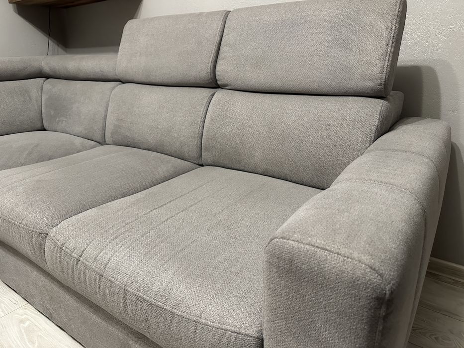 Wypoczynek kanapa podkowa z funkcją spania