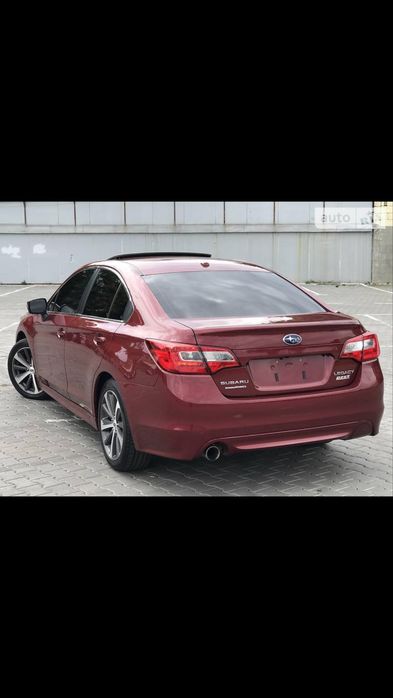 Subaru legasi 2015