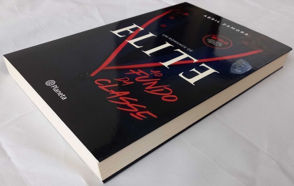 Livro Elite Ao Fundo da Classe de Abril Zamora [Portes Grátis]
