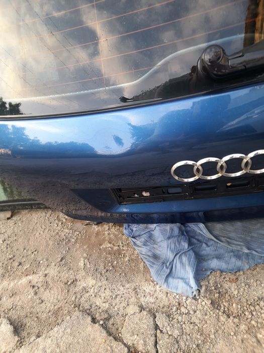 Двері передні ліві та ляда (кришка багажника) Audi A3 8P синій колір