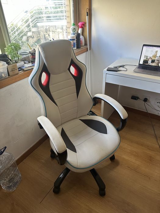 Cadeira Gamer como nova