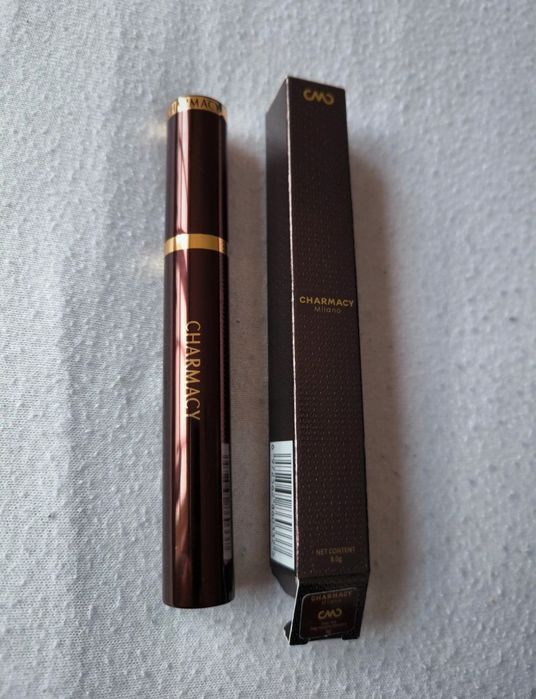 czarny tusz do rzęs Charmacy Milano Volume Mascara