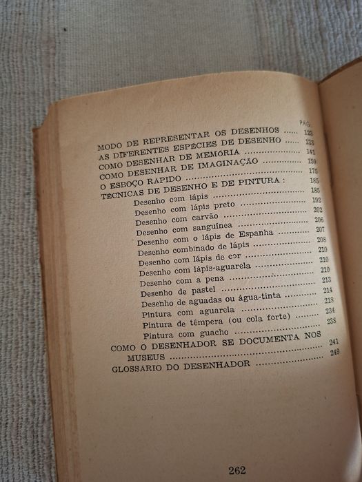 Três livros da antiga Coleção Educativa