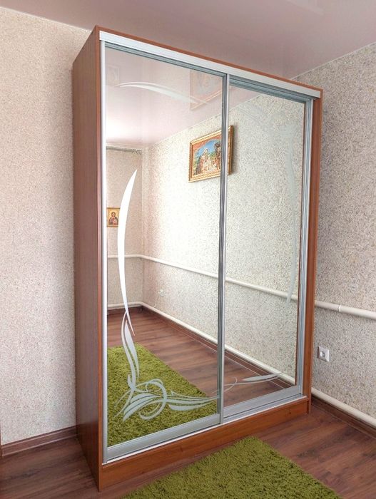 Продається шафа-купе