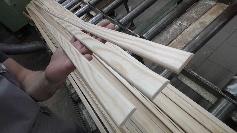 Listwa maskująca 5x22 mm drewniana maskownica opaska  wykończeniowa