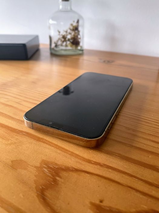 iPhone 12 Pro – 128 GB – Gold (Dourado) – Estado Impecável