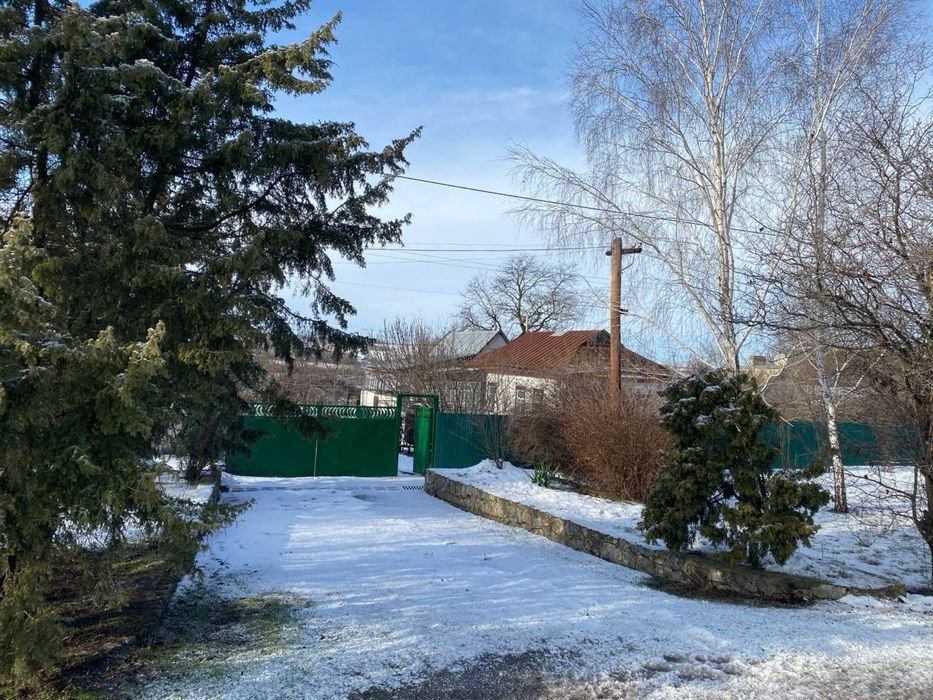 Продам затишний будинок біля річки, ділянка 40 соток