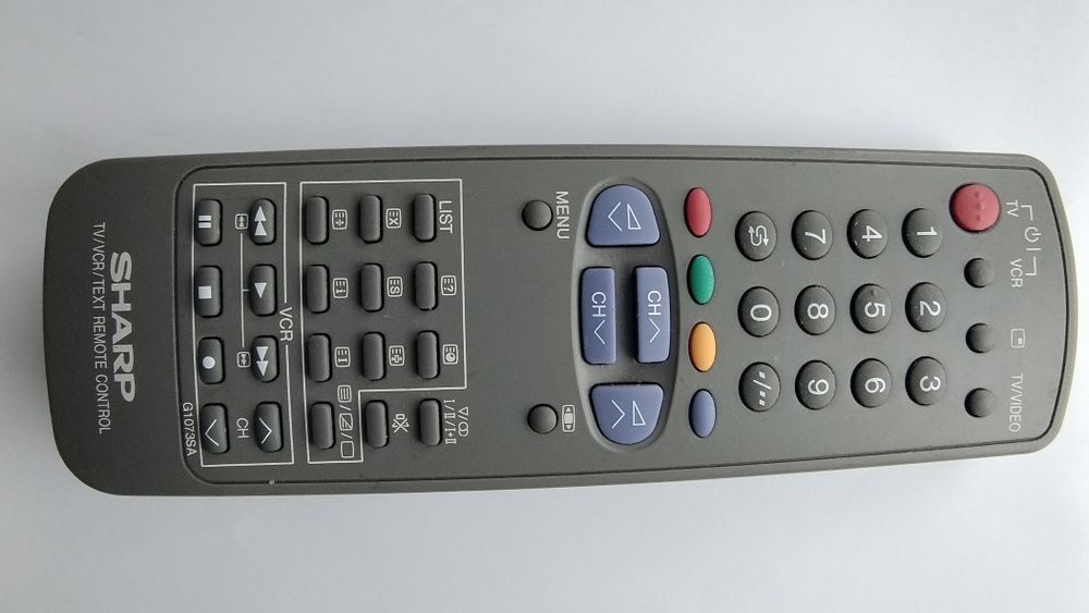 Pilot SHARP TV/VCR/TEXT Remote Control