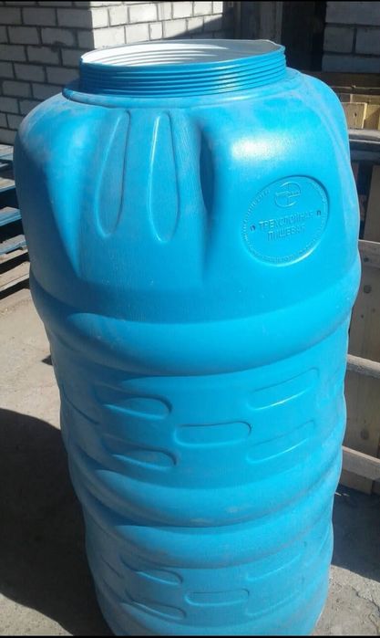 Бак бочка для питьевой воды