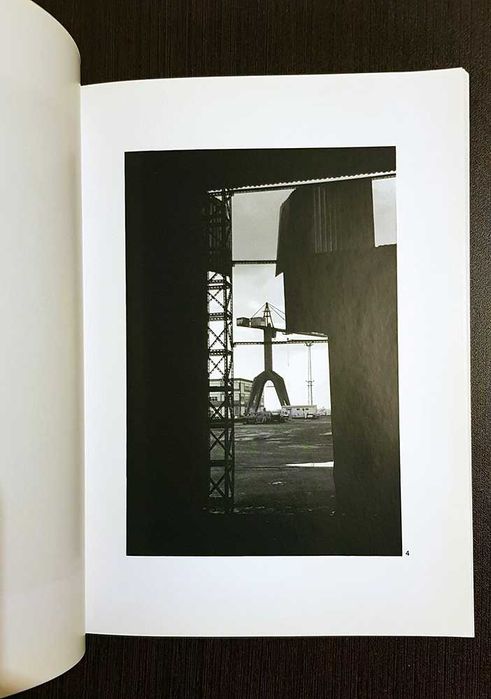 Património (de Rosa Reis) livro de fotografia preto e branco