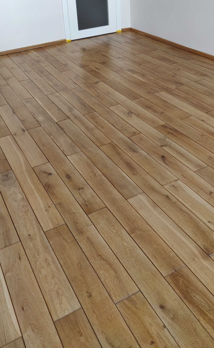 Cyklinowanie, renowacja podłóg i schodów.