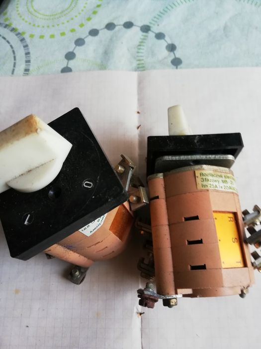 Rozłącznik sieciowy 3fazowy MB-25