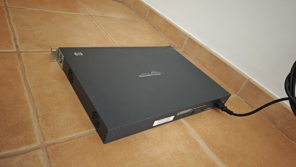 HP ProCurve 2810-24G J9021A Switch Gerido Gigabit 24 Portas Testado
