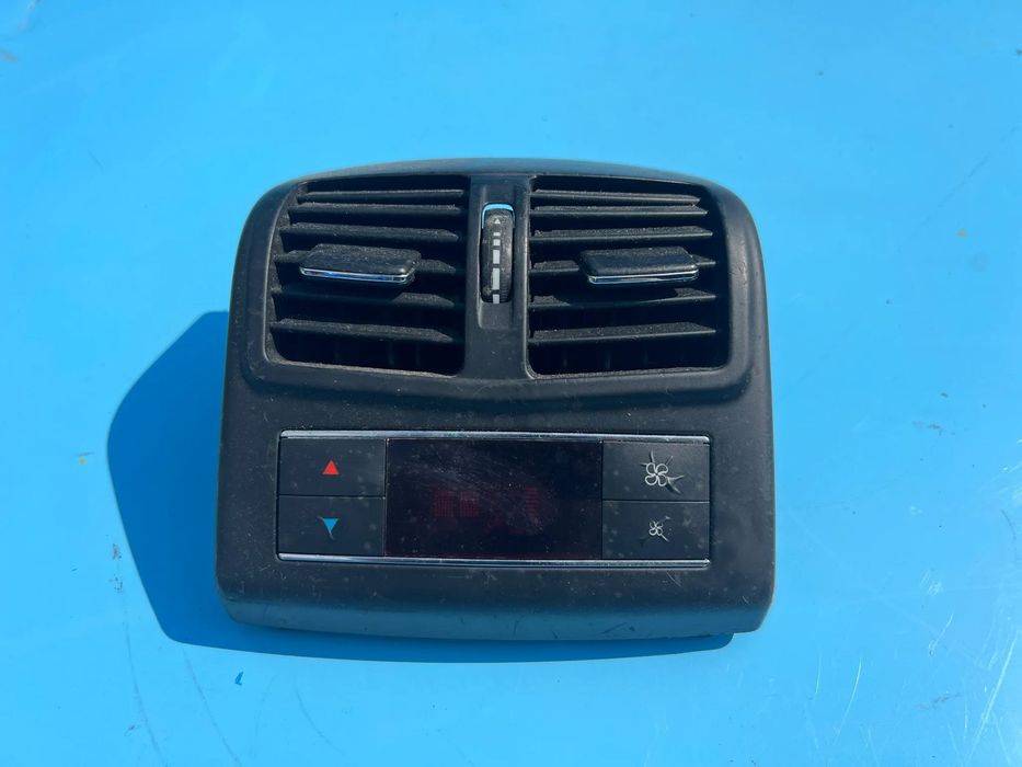 PANEL ŚRODEK NAWIEWU MERCEDES W212 2128301354 2048303390