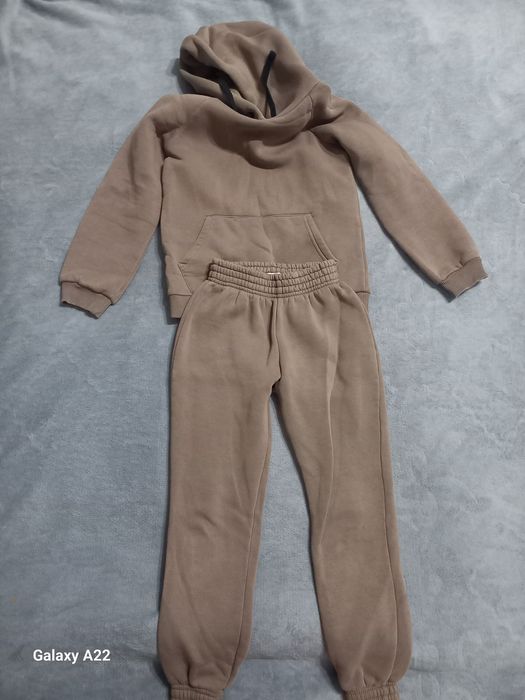 Детский спортивный костюм.