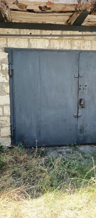 Продается большой гараж