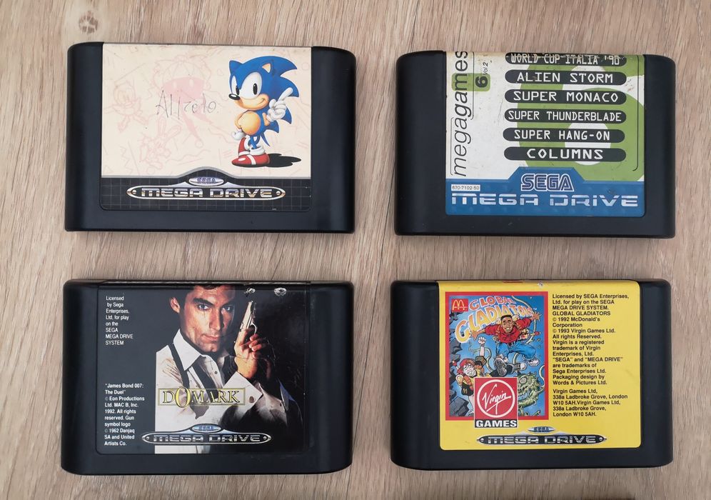 Lote de 6 jogos para Mega Drive + 2 jogos para Sega Genesis