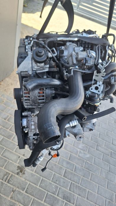 Silnik Kompletny 2.0 tdi cah vw skoda audi