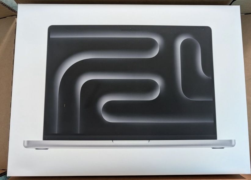 MacBook Pro 14" M4 15GB 512GB Prateado