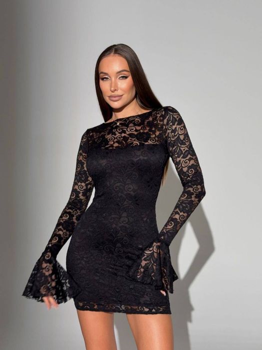 Сукня із гіпюром жіночий