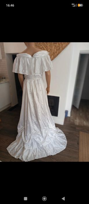 Vestidos de noiva vintage anos 80/90 estilo romântico