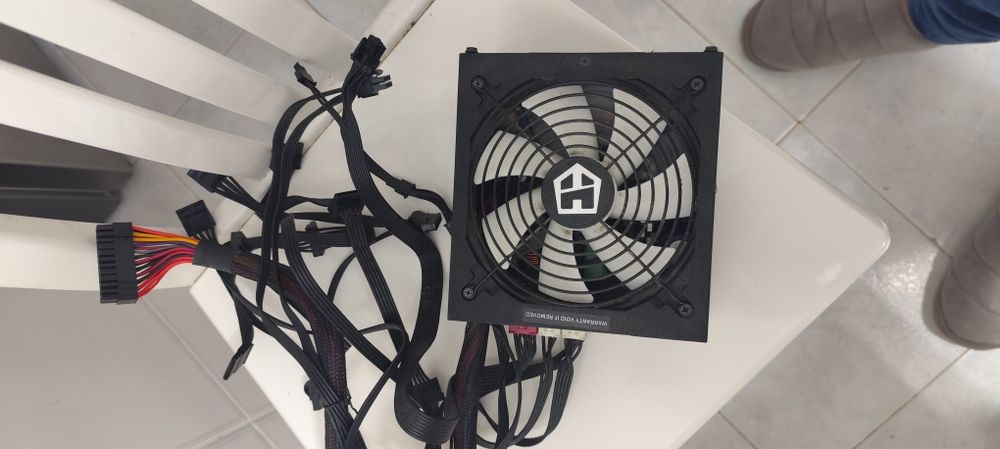 Fonte Modular NOX Hummer 650W 80 Plus Bronze