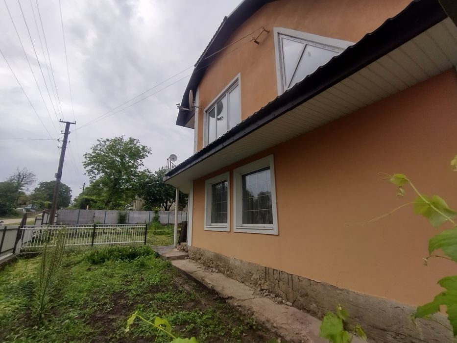 Продаж приватного будинку