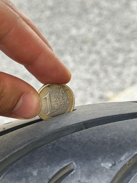 Keeway RKF escape Akrapovic e pneus Michelin Pilot Street