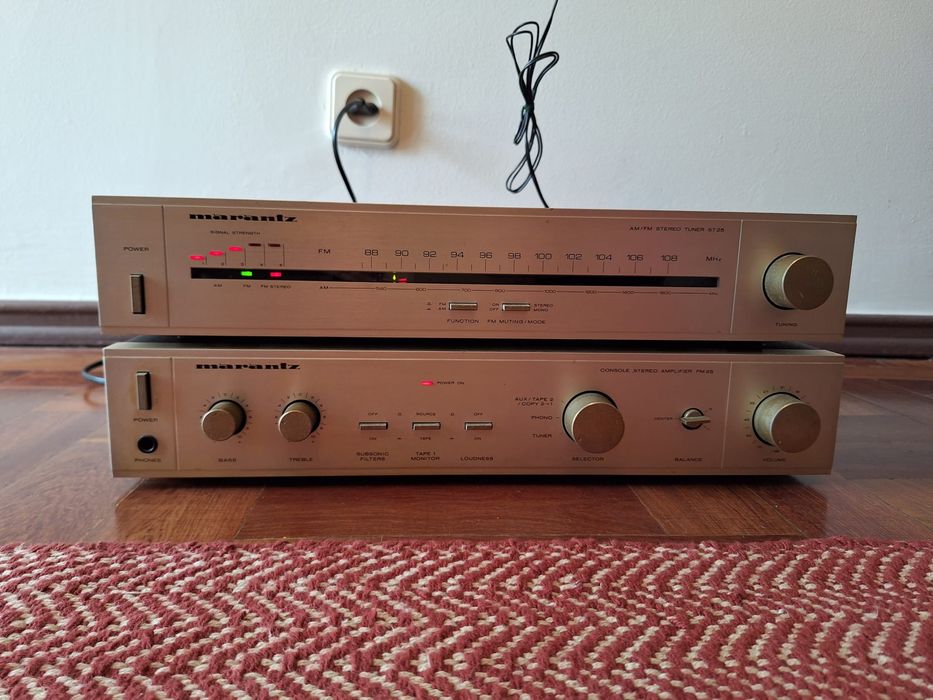 Sistema som MARANTZ (com gira-discos)
