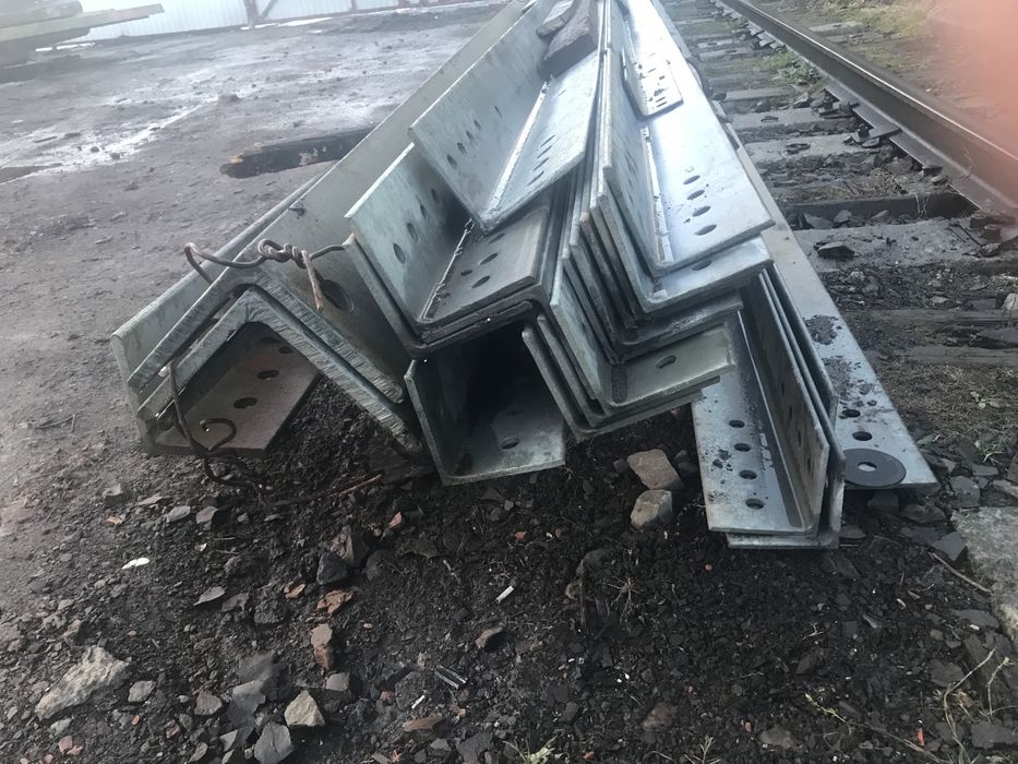 Кутник а асортименті