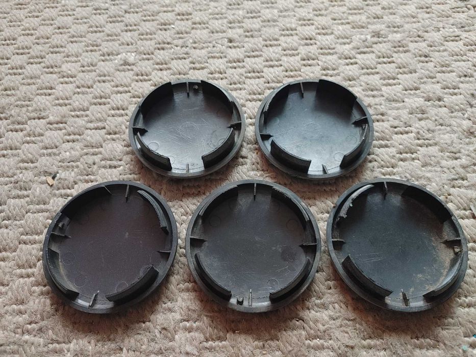 Kołpaczki dekielki alufelgi Suzuki 70mm x 60mm  cena za 5 sztuk