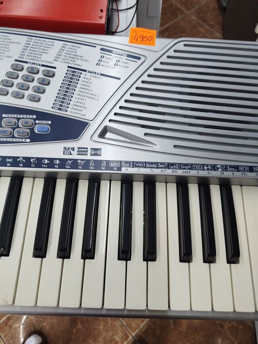 Синтезатор Bontempi